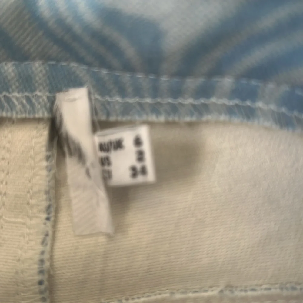 Princess Polly Jeans - Picture 6 of 10